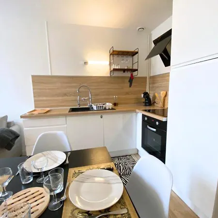 A L'universite - Centre- La Conciergerie Appartement *