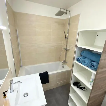 A L'universite - Centre- La Conciergerie Appartement *