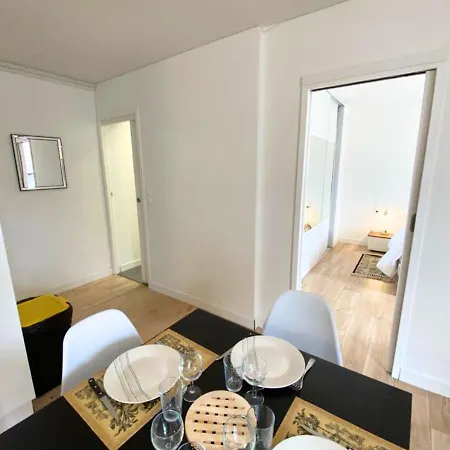 A L'universite - Centre- La Conciergerie Apartment *